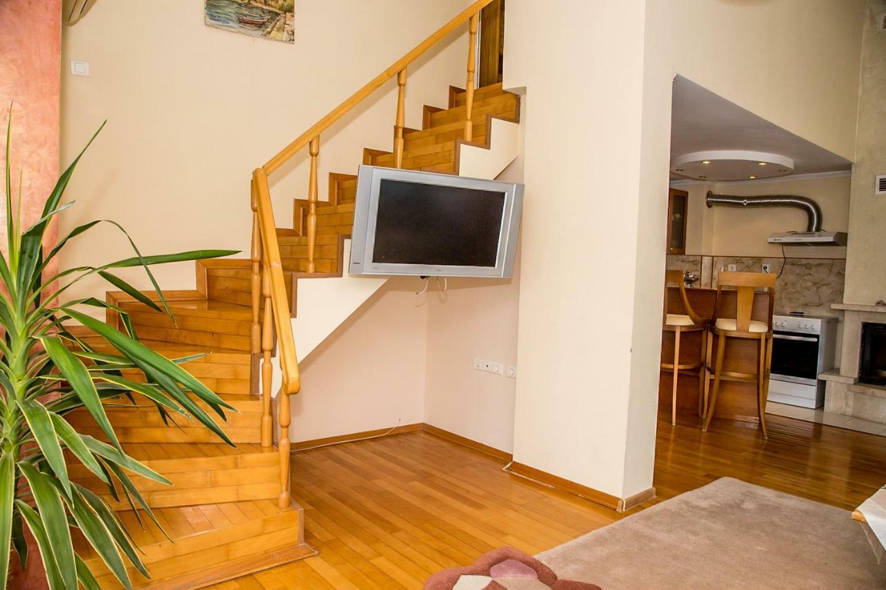 Spacious & Sunny Maisonette With Terrace Near Centre By Flаt Manаger Burgas City Exteriér fotografie